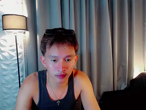 Snapshot of prince_elaijah chatting on September 27, 7:25 am prince elaijah online show from September 27, 7:25 am