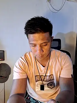 Snapshot of mr_dave chatting on February 3, 9:14 am mr dave online show from February 3, 9:14 am