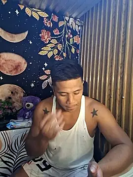 Snapshot of mr_dave chatting on January 8, 9:15 am mr dave online show from January 8, 9:15 am