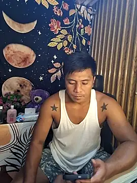 Snapshot of mr_dave chatting on January 5, 5:27 pm mr dave online show from January 5, 5:27 pm