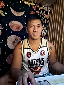 Snapshot of mr_dave chatting on December 17, 8:52 am mr dave online show from December 17, 8:52 am