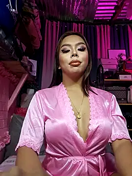 Snapshot of MoniqueCeleste chatting on October 26, 1:28 am MoniqueCeleste online show from October 26, 1:28 am