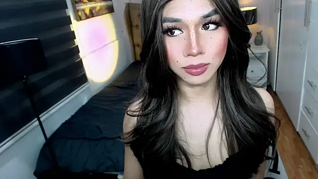 Snapshot of solana_imani chatting on September 16, 3:46 pm solana imani online show from September 16, 3:46 pm