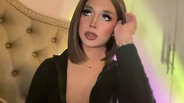 solana imani online show from February 1, 9:07 am