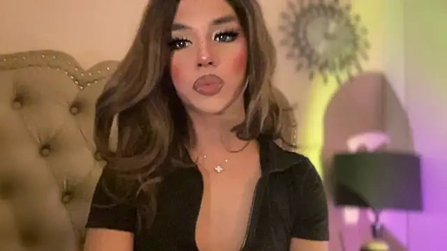 solana imani online show from April 3, 4:24 pm