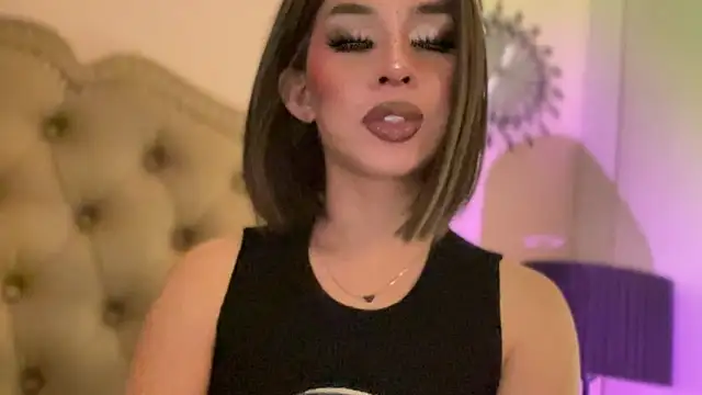 solana imani online show from March 4, 9:11 pm