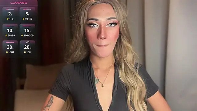 Snapshot of Lust-sluttymira chatting on October 17, 2:19 pm Lust-sluttymira online show from October 17, 2:19 pm