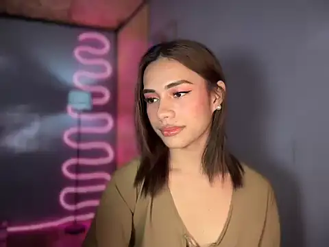 Lovelynikki03 online show from May 29, 8:53 am