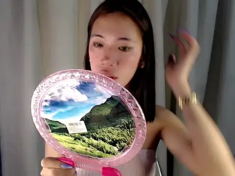 Snapshot of Ayabell123 chatting on October 31, 7:10 pm Ayabell123 online show from October 31, 7:10 pm