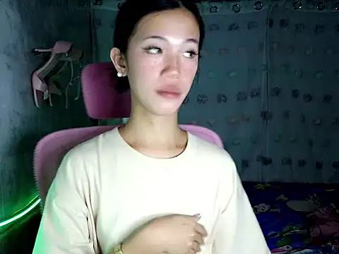 Ayabell123 online show from April 11, 1:35 am