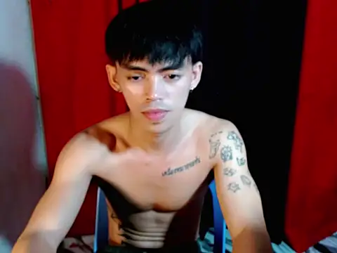 urhunky boy online show from May 11, 2:45 pm