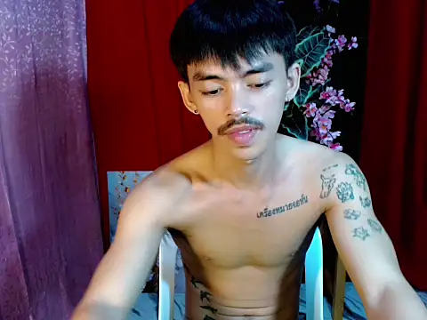 urhunky boy online show from June 30, 5:35 pm