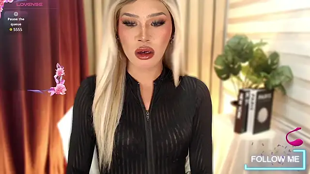 Snapshot of _tipsandchips chatting on February 27, 7:03 pm tipsandchips online show from February 27, 7:03 pm