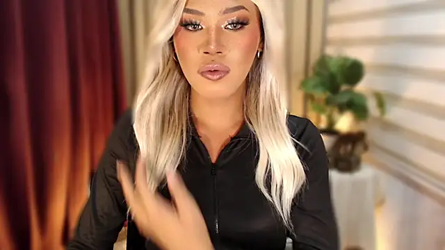 Snapshot of _tipsandchips chatting on February 25, 6:41 pm tipsandchips online show from February 25, 6:41 pm