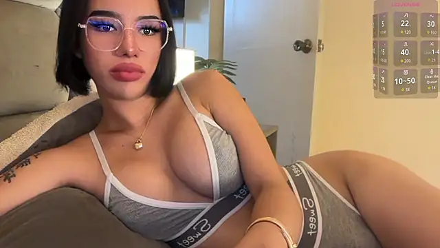 Snapshot of s1nfulbarbie chatting on May 23, 4:00 am s1nfulbarbie online show from May 23, 4:00 am