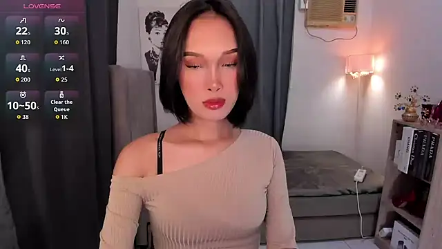 Snapshot of sensualmelody143 chatting on June 20, 9:47 am sensualmelody143 online show from June 20, 9:47 am