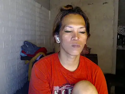Snapshot of isabellabigcock06 chatting on March 24, 11:32 am isabellabigcock06 online show from March 24, 11:32 am