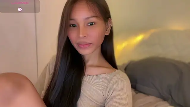  sexyanne69  online show from April 13, 7:40 pm