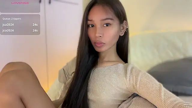  sexyanne69  online show from May 3, 9:25 am