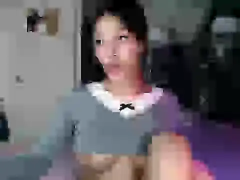 itsmekarinaaa online show from March 24, 1:44 pm