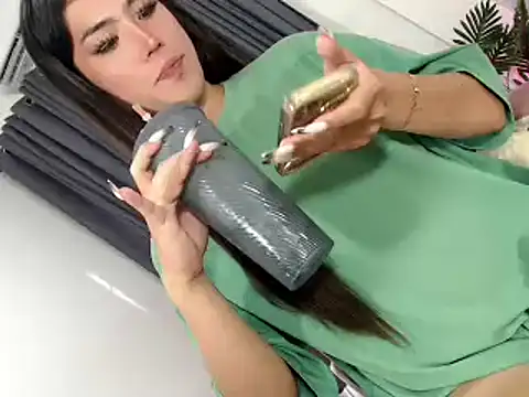 Snapshot of sexygoddess2999 chatting on October 30, 11:56 pm sexygoddess2999 online show from October 30, 11:56 pm