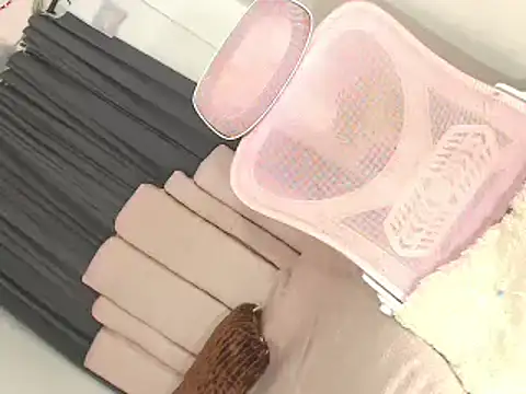 sexygoddess2999 online show from February 8, 5:43 pm