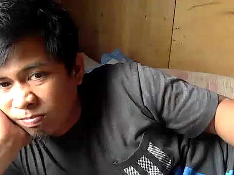 Snapshot of SteveFoxxe chatting on October 11, 3:29 am SteveFoxxe online show from October 11, 3:29 am