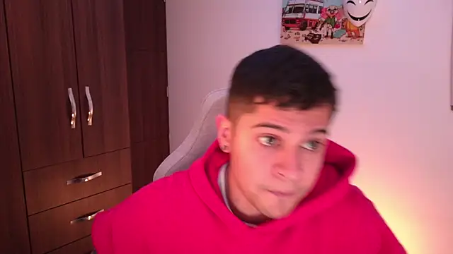 Snapshot of domsantiago_ chatting on October 23, 1:48 am domsantiago online show from October 23, 1:48 am