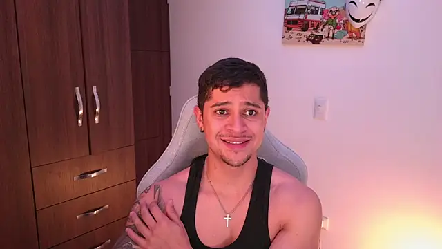 Snapshot of domsantiago_ chatting on November 5, 2:14 am domsantiago online show from November 5, 2:14 am