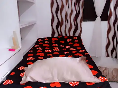 asian hottie20 online show from June 1, 6:02 am