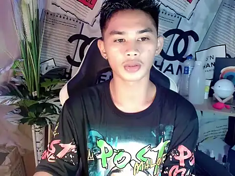 asianhardcock25 online show from October 28, 8:52 pm