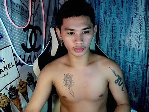 asianhardcock25 online show from November 26, 11:43 am