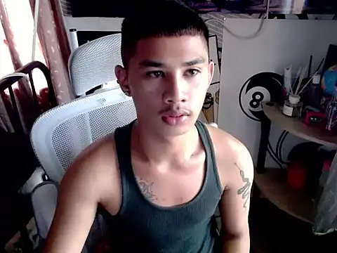 asianhardcock25 online show from February 28, 5:07 am