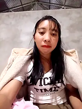 emaame68 online show from October 22, 1:32 pm