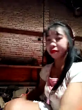 emaame68 online show from December 15, 1:06 pm