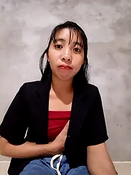 emaame68 online show from October 23, 1:43 pm