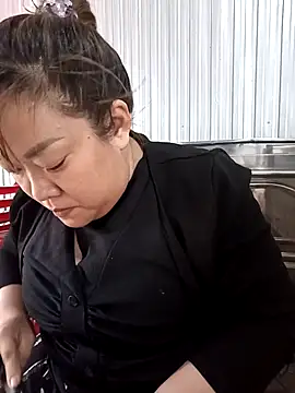 Cindy237st online show from January 19, 8:40 am