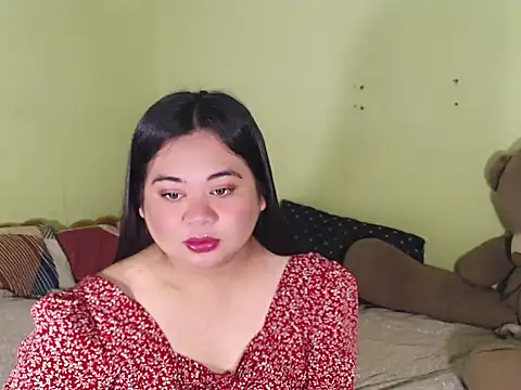 Im ur mother online show from March 12, 1:37 pm