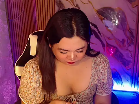 Im ur mother online show from September 13, 8:20 pm