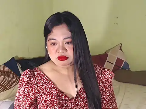 Im ur mother online show from April 11, 11:47 am