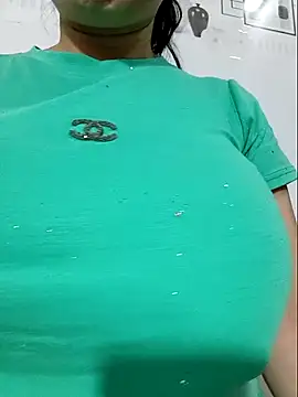 Shiny Babe online show from January 7, 9:14 am