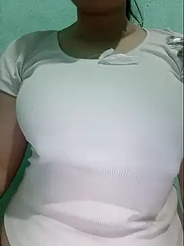 Shiny Babe online show from June 7, 5:23 am