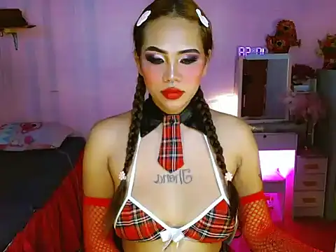 Nastykinkycutedoll online show from April 18, 2:58 am