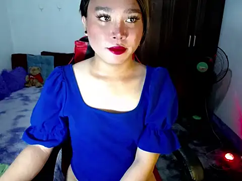 Urassiansweetcummer online show from April 11, 2:30 am