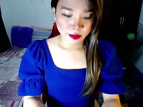 Urassiansweetcummer online show from October 3, 2:15 am