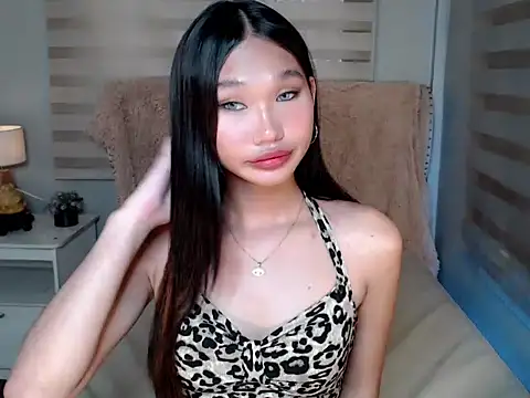 universal slutt online show from October 24, 4:28 pm