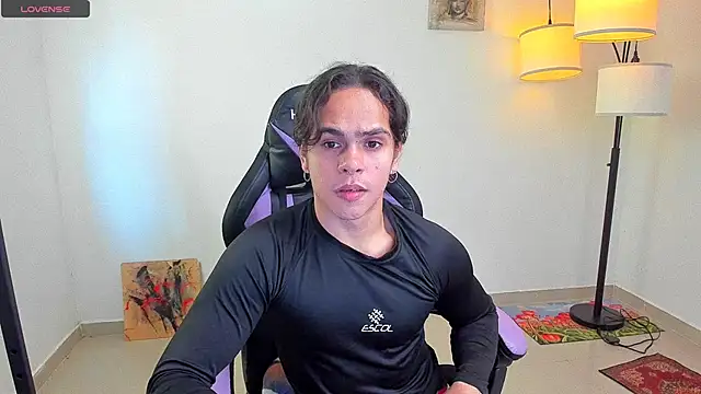 Maximiliano scoott   online show from October 30, 6:16 pm