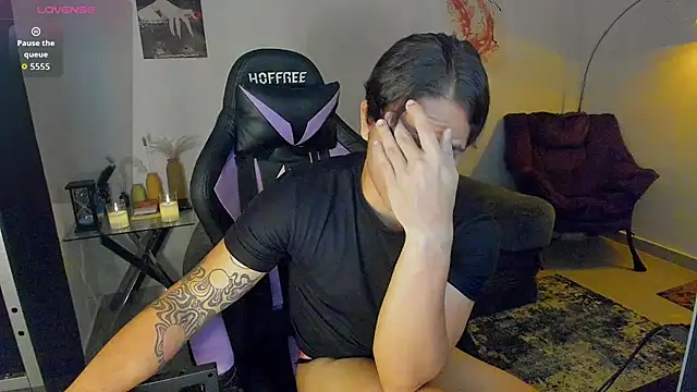 Maximiliano scoott   online show from February 7, 10:40 pm