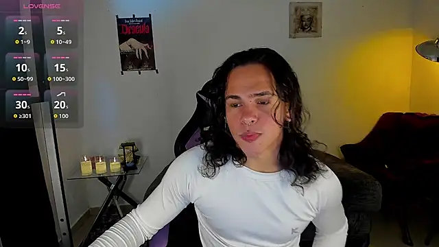 Maximiliano scoott   online show from November 18, 5:38 pm