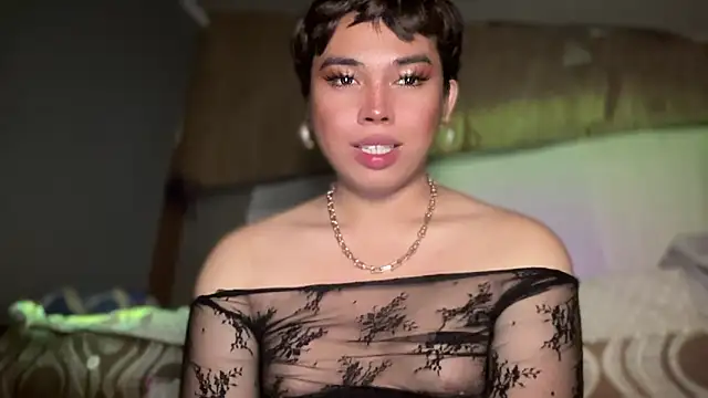 Snapshot of goddessofalltime chatting on October 29, 12:09 am goddessofalltime online show from October 29, 12:09 am